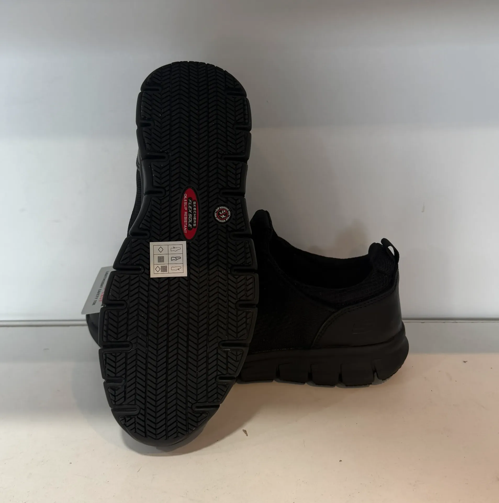 Skechers OMAT BLACK