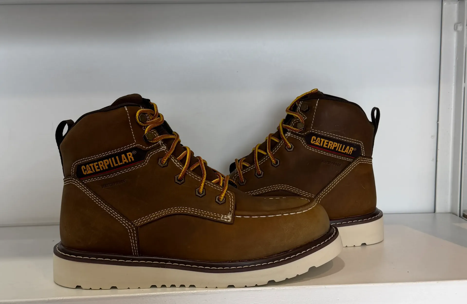 [P51099] Caterpillar Hammer Wedge PYRAMID (7 M)