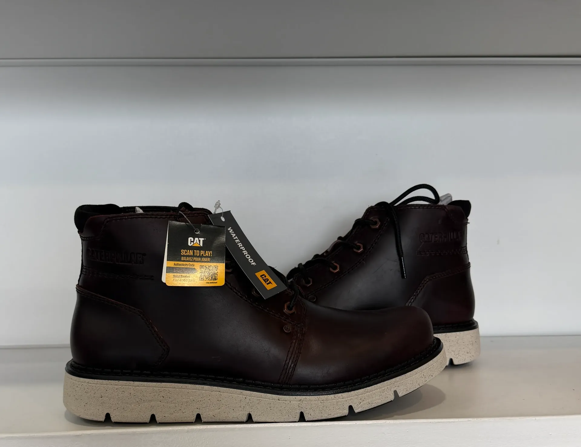 Caterpillar WP OXBLOOD