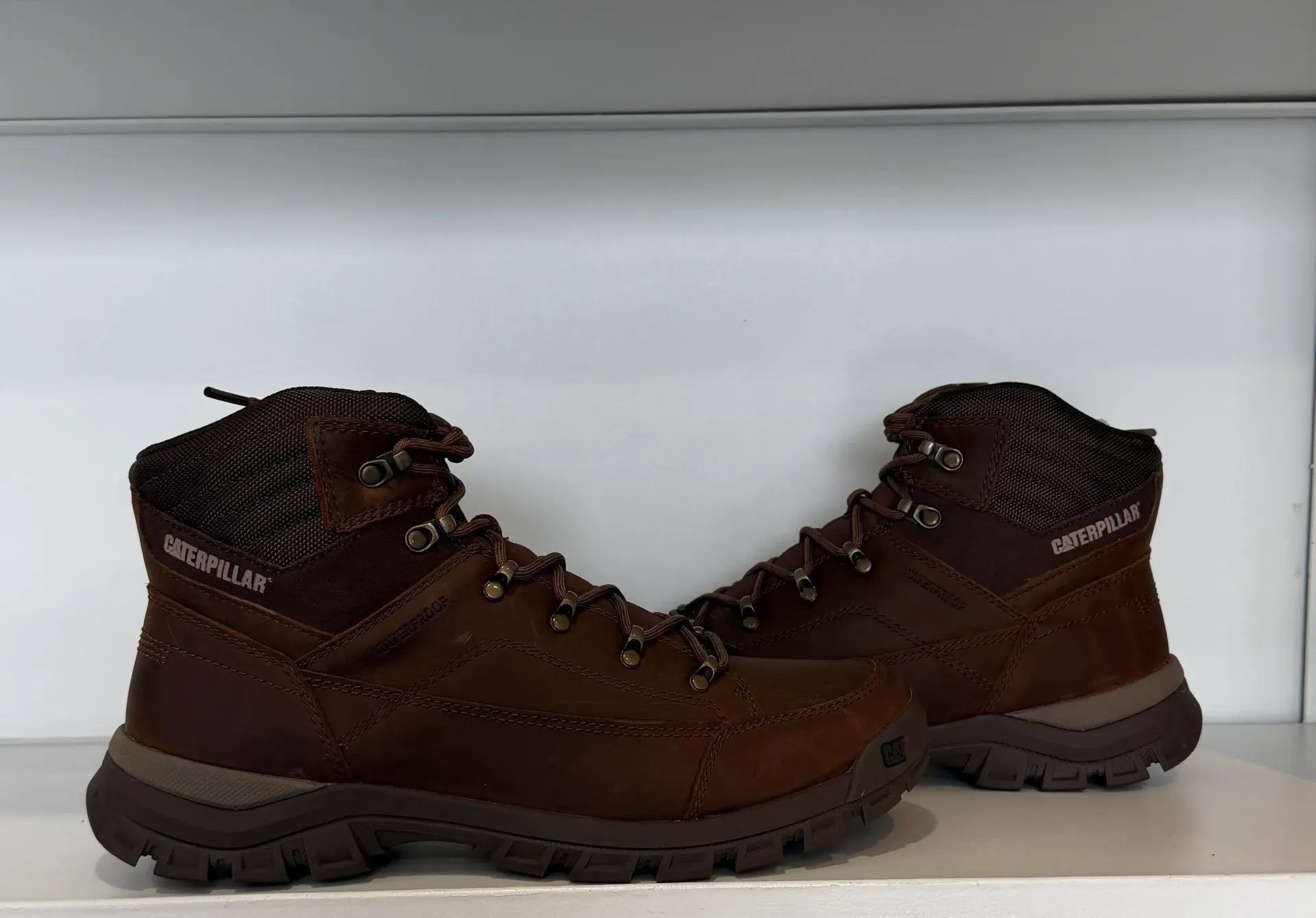 Caterpillar Hiker WP BROWN