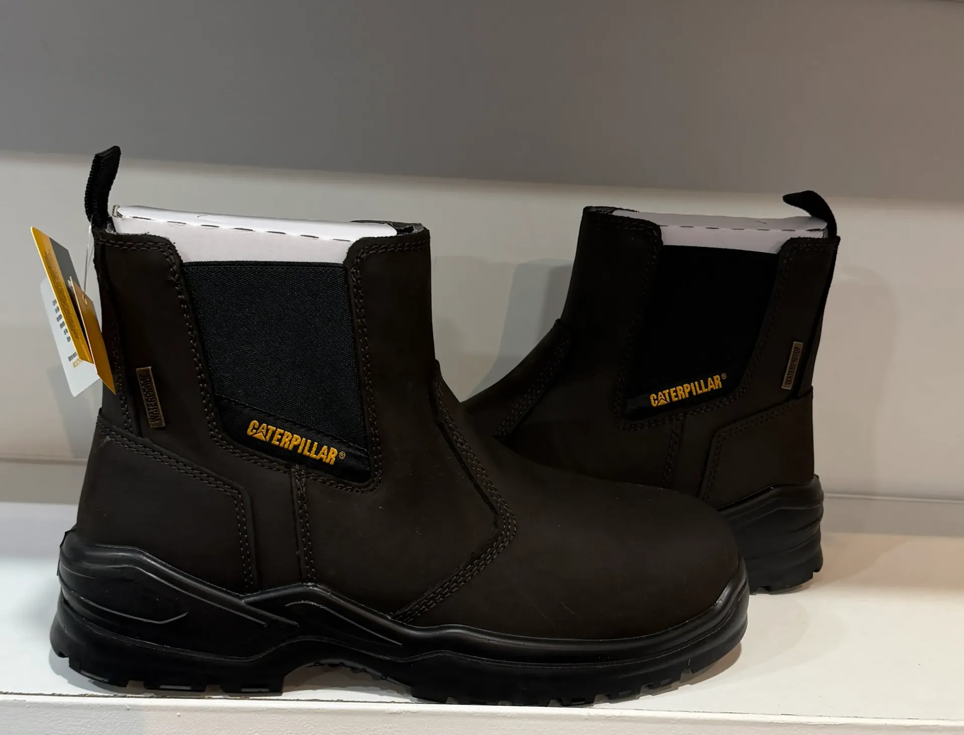 [P91758] Caterpillar BROWN (8 M)